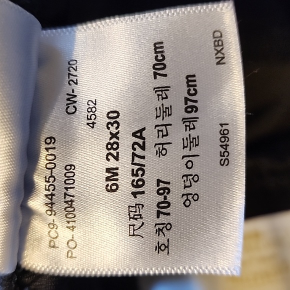 Levi Strauss Jeans - Picture 2 of 4